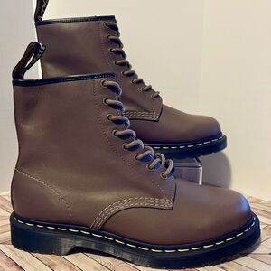 Dr Martens 1460 Artimus Leather Lace Up Khaki Brown M 11 W 12 Boots 32025777